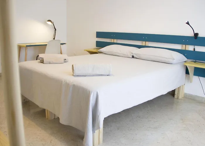 Oberdan Penzion Bari